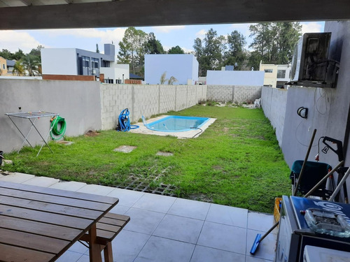 Imagen 11 de 13 de Casa En Venta 2 Dormitorios En El Pato