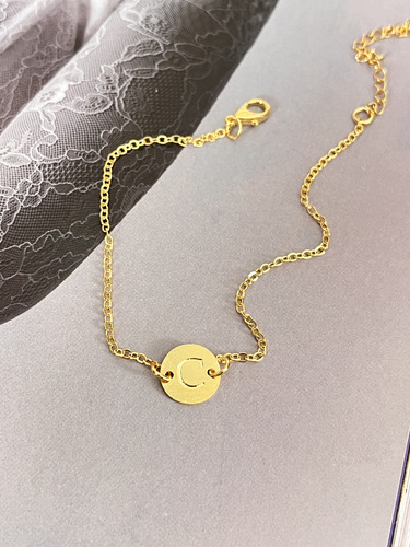 Pulseira De Elos Com Letra C Banhada A Ouro
