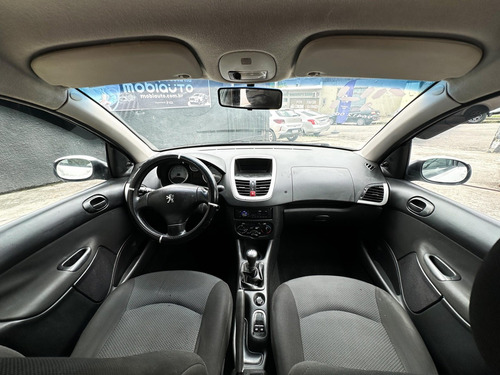 Peugeot 207 1.4 ACTIVE 8V FLEX 4P MANUAL