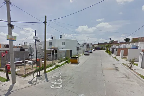 Sg- Casa En Recuperacion Bancaria En Cerrada Romero, Los Laureles, Aguascalientes, Aguascalientes.