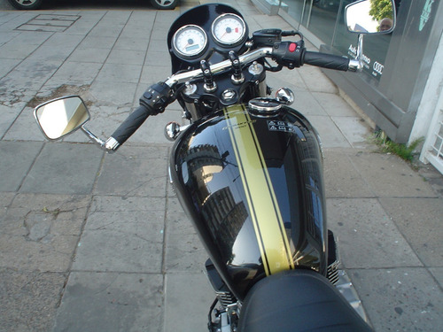 Imagen 10 de 10 de Triumph Thruxton 900