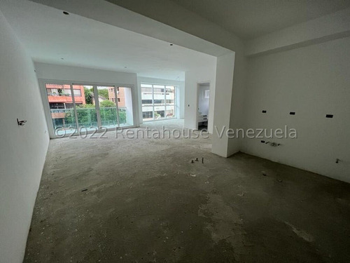 Excelente Apartamento En Obra Gris. Con Ubicación Privilegiada En Las Mercedes