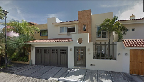 ¡ Increible Casa Con Alberca En Venta, Aprovecha Esta Oportunidad ! - Melchor Ocampo 184, Díaz Ordaz, 48310 Puerto Vallarta, Jal.