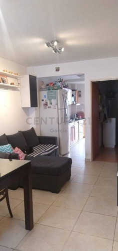 Imagen 5 de 13 de Venta De Ph 2 Ambientes En Castelar Con Cochera Y Patio
