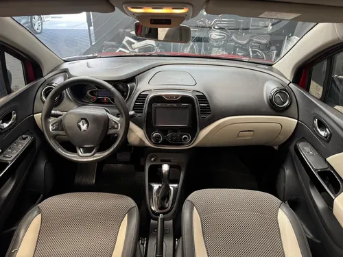 Renault Captur 2.0 Intens Automática