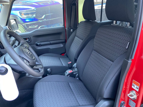 Suzuki Jimny 3p GLX L4/1.5 Aut