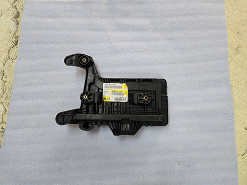 Base Batería Volkswagen Beetle O Jetta 12-13-14-15-16-17-18- (Usado)