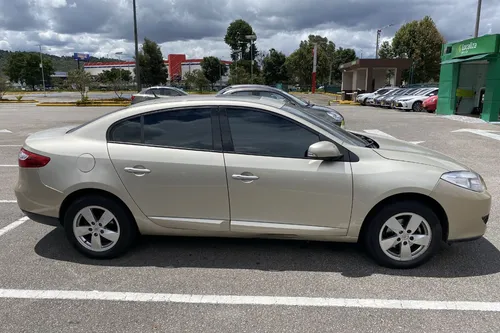 Renault Fluence 2.0 Privilege