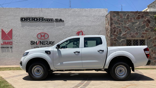 Imagen 2 de 15 de Renault Alaskan D/c 2.3 Tdi 160cv M/t Confort 4x2 0km My2023