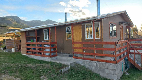 Coyhaique - Escuela Agrícola (77606)