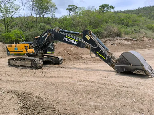 Excavadora De Orugas / 34 Ton / Modelo 2021 / Giron / H10249