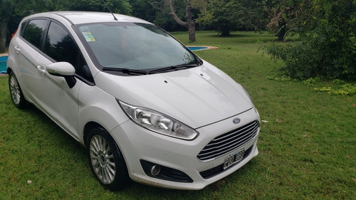 Ford Fiesta Kinetic Design 1.6 Se 120cv 2015