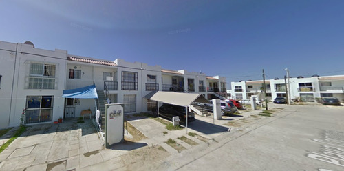 Casa En C. Circuito Playa Coromuel Num 236-c Zg046