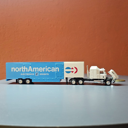 Trailer Mack Escala 1:87 Blanco (Usado)