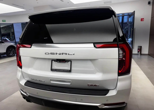 GMC Yukon 6.2 V8 Denali