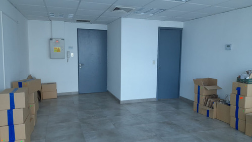 Arriendo Oficina En Pleno Centro De Valdivia