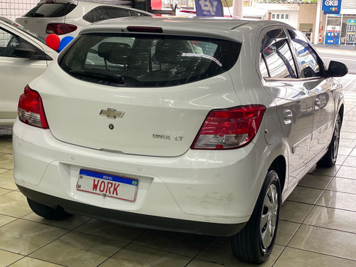 Chevrolet Onix 1.0 Lt 5p