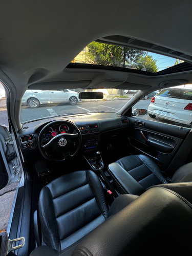 Volkswagen Bora 1.8 T Highline Cu