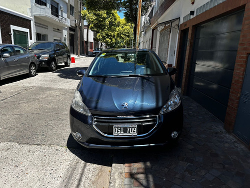 Peugeot 208 1.5 Allure Touchscreen