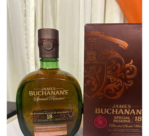 Whisky  James Buchanans 18 Años Nuevo Sellado En Su Caja