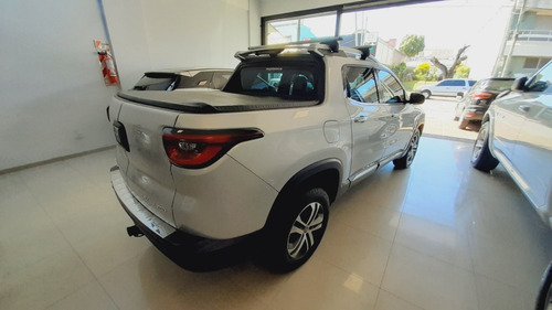 Imagen 9 de 14 de Fiat Toro 2.0 Volcano 4x4 At
