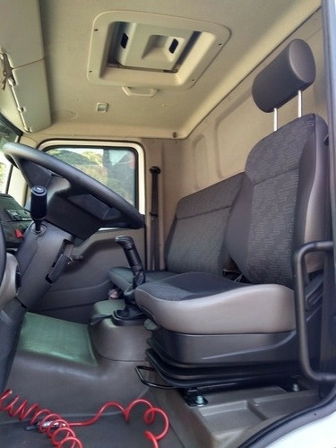 Imagem 10 de 15 de Vw 13190 Ano 2017