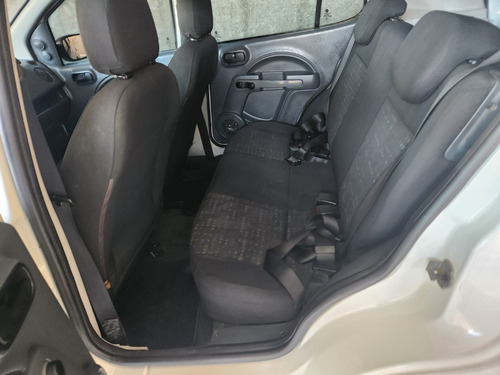 Fiat Uno 1.0 Vivace Flex 5p