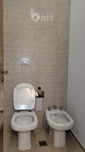 Imagen 15 de 29 de Venta Casa En Lomas De La Carolina Con 4 Dormitorios Y 5 Baños, Impecable!!!