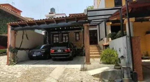 Imagen 1 de 6 de Casa En Venta Con Excelente Ubicación Zona Pueblo De Tepepan