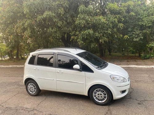 Imagem 11 de 15 de Fiat Idea Essence Dualogic 1.6 16v 2015