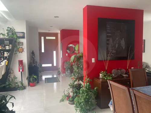 Casa En Venta En Juriquilla