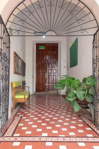 Imagen 3 de 19 de Casa En Renta Tipo Colonial, Cercana Al Paseo De Las Alamedas, Ideal Para Escuelas, Oficinas Y/o Negocio.