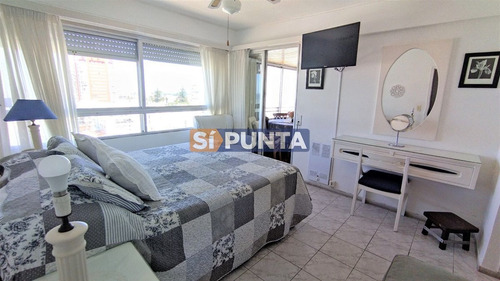 Imagen 12 de 21 de Apartamento En Venta - Zona Península.