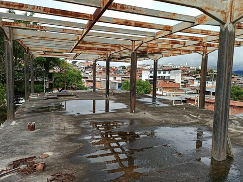 Imagen 4 de 14 de Edificio Ave Carabobo Usos Multiples
