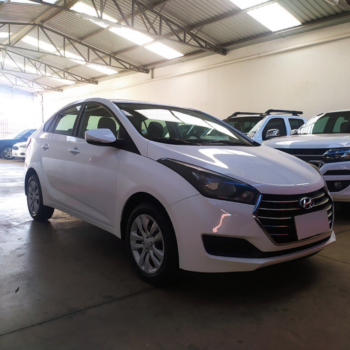 Imagem 2 de 10 de Hyundai Hb20s C.plus/c.style 1.6 Flex 16v Mec.4p Flex 2016