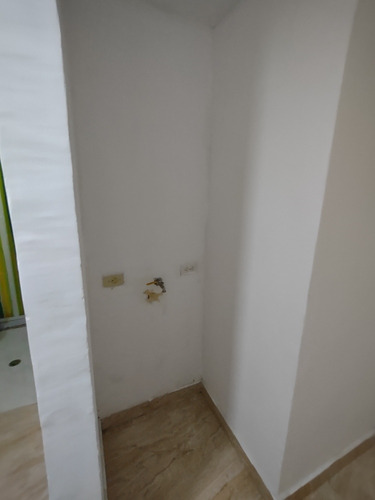 Imagen 3 de 12 de En Venta Apto Doral Beach 2hab