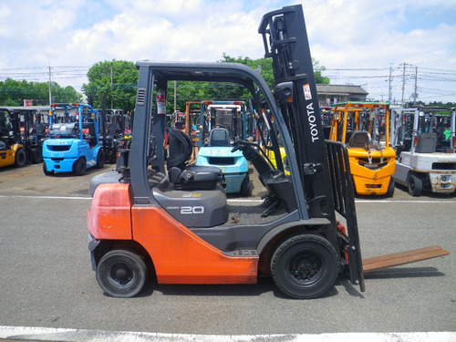 Autoelevador Toyota 2000k Nafta/gas