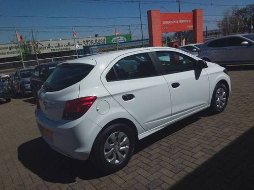 Chevrolet Onix 1.0 Mpfi Lt 8v Flex 4p Manual