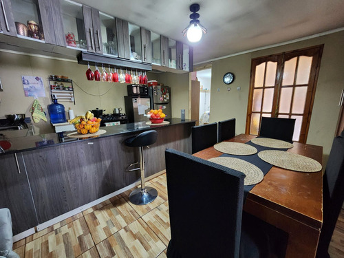 Se Vende Hermosa Casa En Villa Lomas De Paine - Alpha &