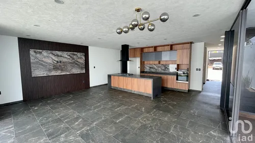 Venta Casa 4 Ambientes Los Olivos