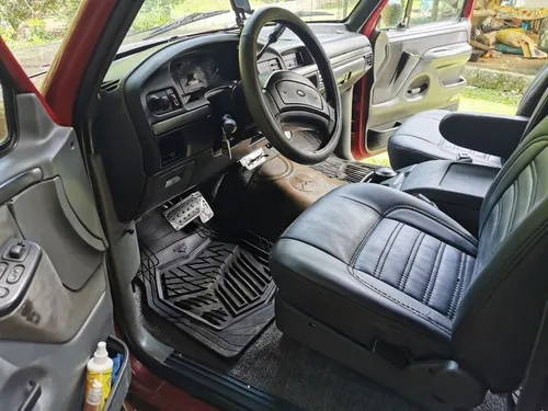 Ford Bronco 5.0 Xlt