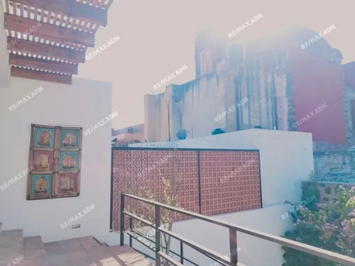 Casa En Venta En El Centro De Querétaro Con Uso De Suelo