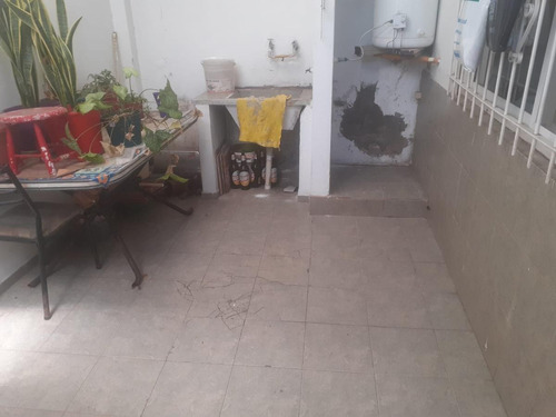 Imagen 2 de 9 de Dúplex 3 Ambientes En Venta