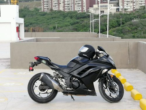 Kawasaki Ninja 300