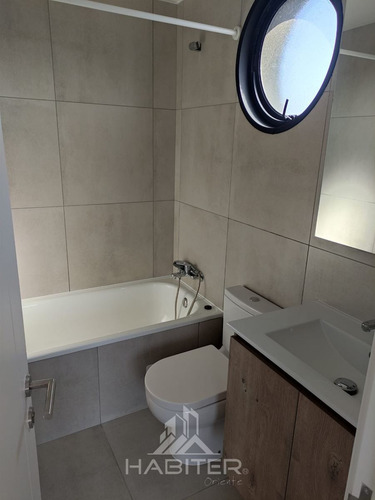 Departamento En Venta De 2 Dorm. En Santiago
