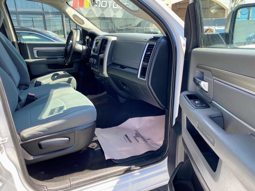 Imagen 14 de 15 de Ram Ram 2016 5.7 Slt 2500 Trabajo 4x4 At