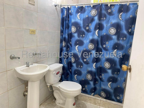 Local En Alquiler En El Limon Avenida Caracas Maracay 25-16904 Mvs
