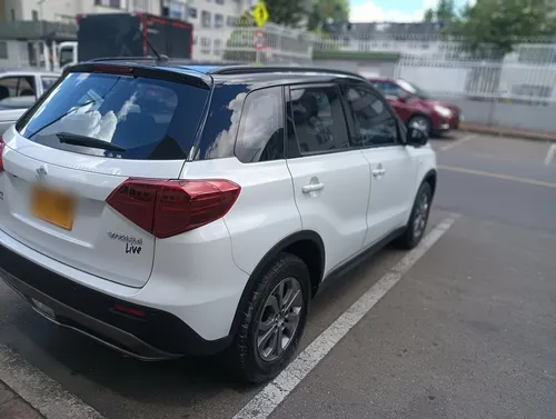 Suzuki Vitara Live At 2wd Full