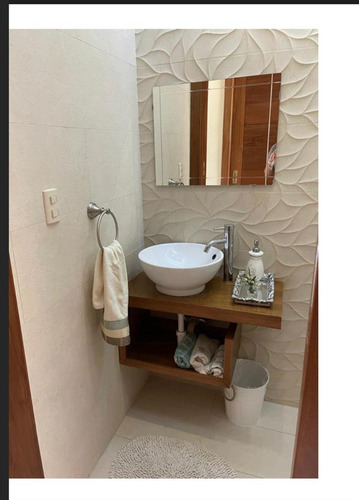 Se Vende Villa En Jarabacoa Republica Dom.