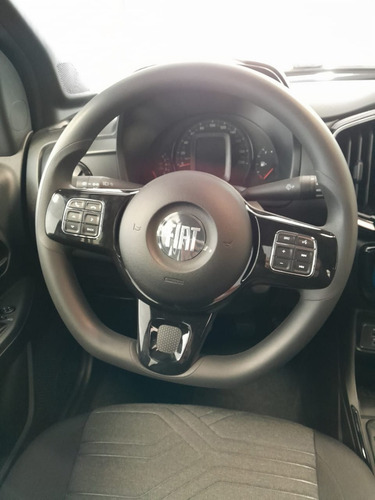 Fiat Strada 1.4 8v Freedom Cd